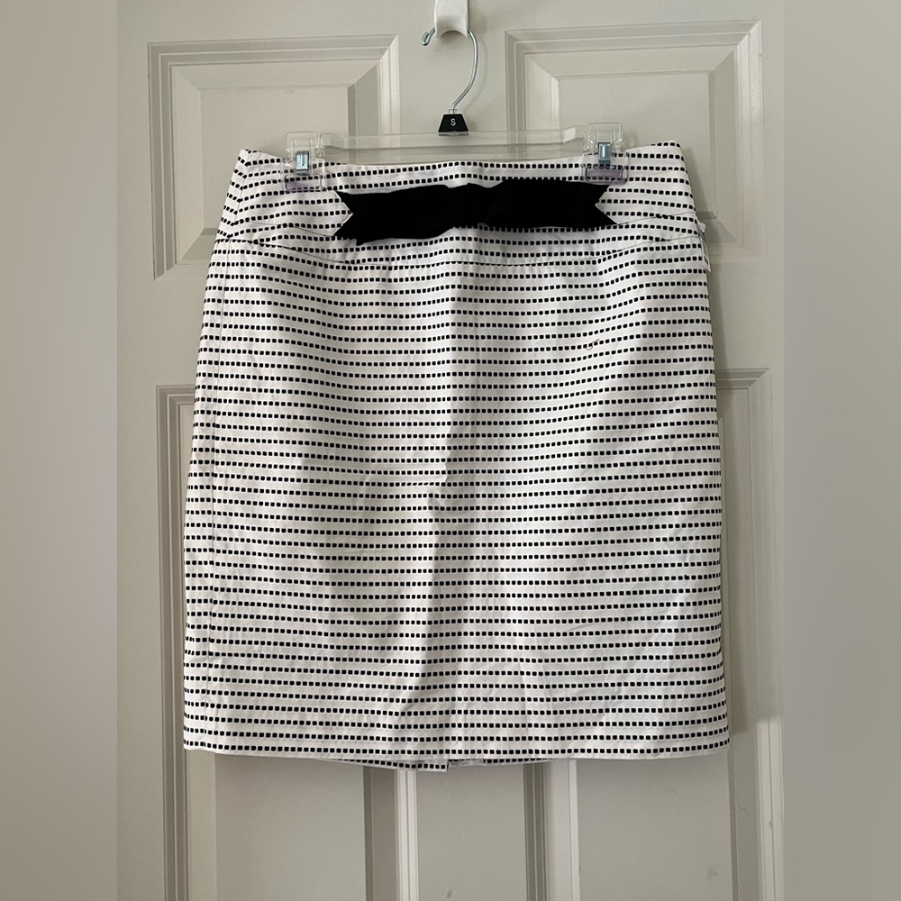 Women’s Loft Skirt Black & Cream Polka Dot Front Bow Side Zip Lined A-Line 6